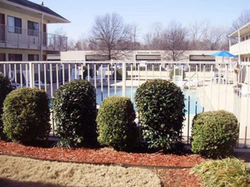 Rodeway Inn Memphis Buitenkant foto